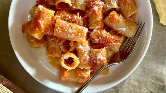 pasta allo scarpariello piennolo tomatoes pasta faella rigatoni vacche rosse cheese